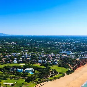 Курортный комплекс Vale Do Lobo Resort Вале-до-Лобо