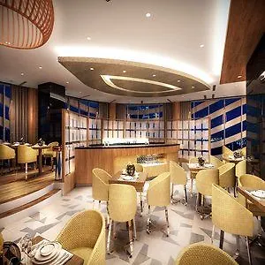 Hotel Pearl Rotana Capital Centre Abu Dhabi 4*,