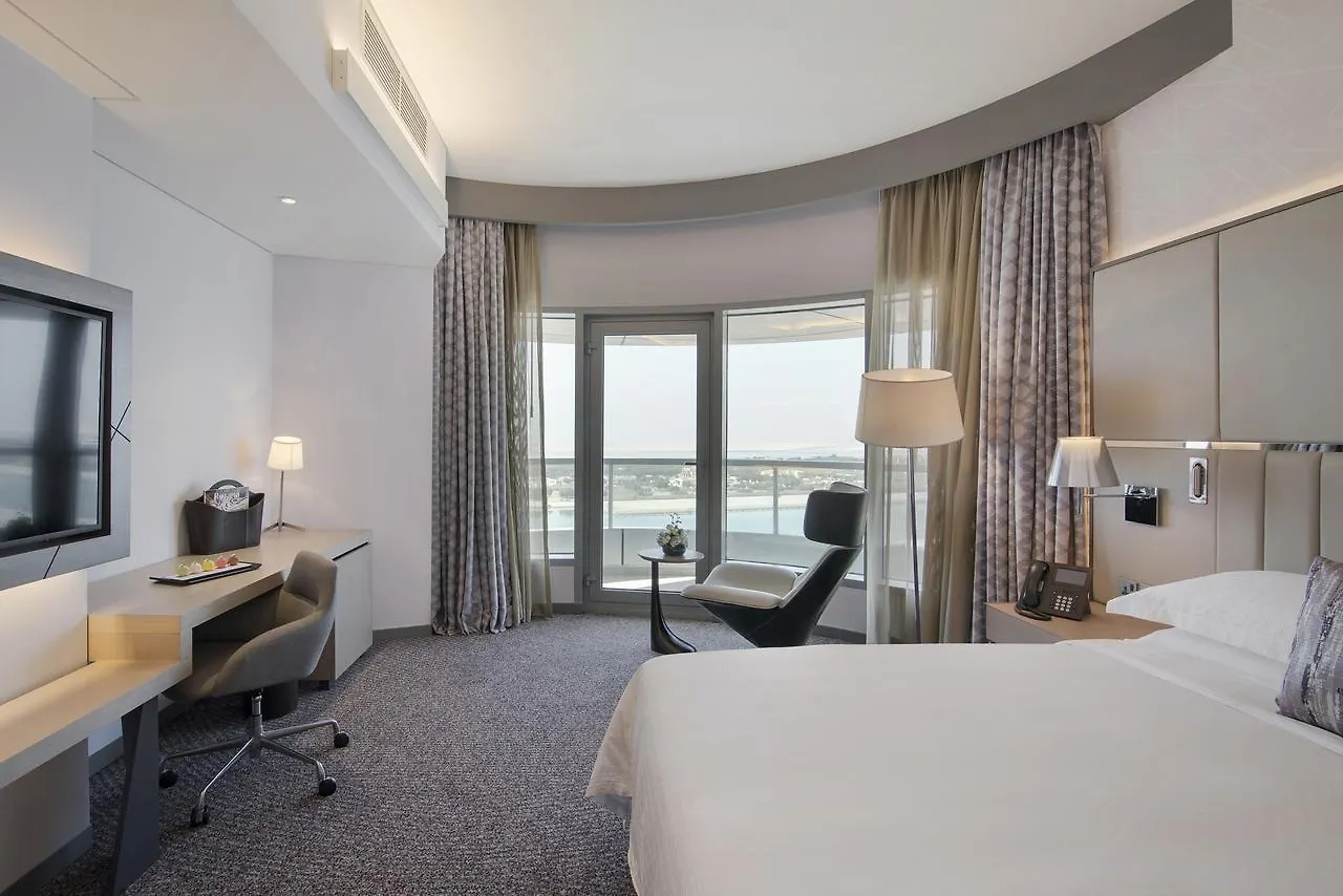 Hotel Pearl Rotana Capital Centre Abu Dhabi
